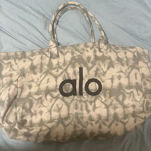 New Alo Tote